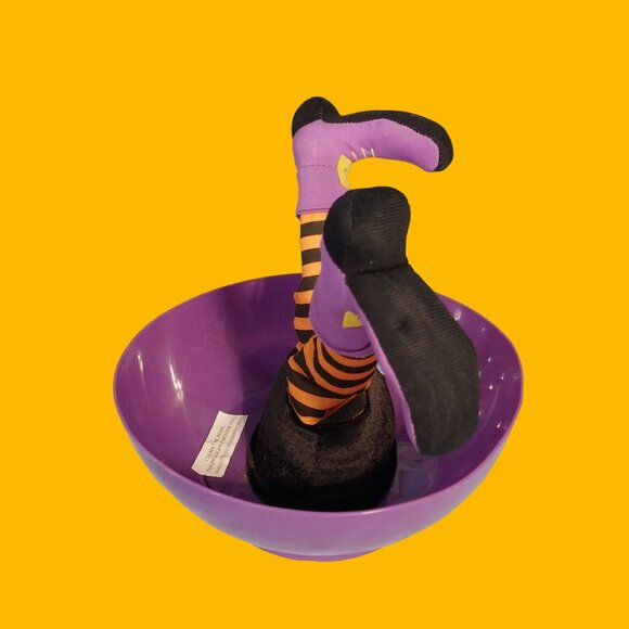 Halloween Witch Animated Legs Candy Bowl Animatronic And Talking - SEE VIDEO - Picture 4 of 6